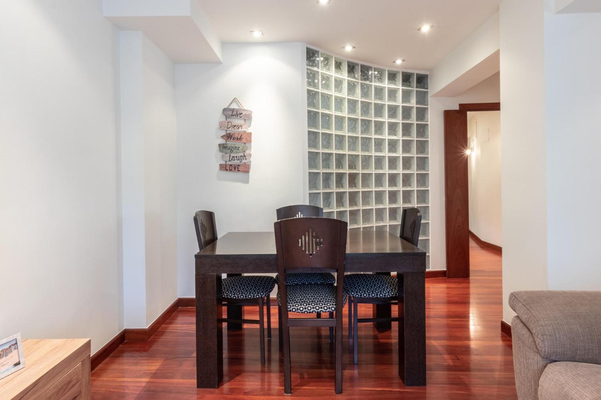 Amplio Y Acogedor Junto A Plaza Zabalburu Appartement Bilbao