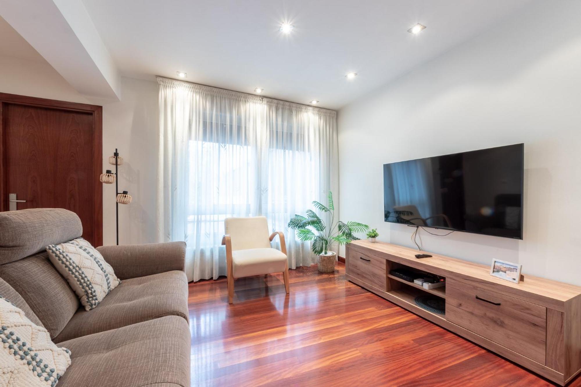 Amplio Y Acogedor Junto A Plaza Zabalburu Apartamento Bilbao